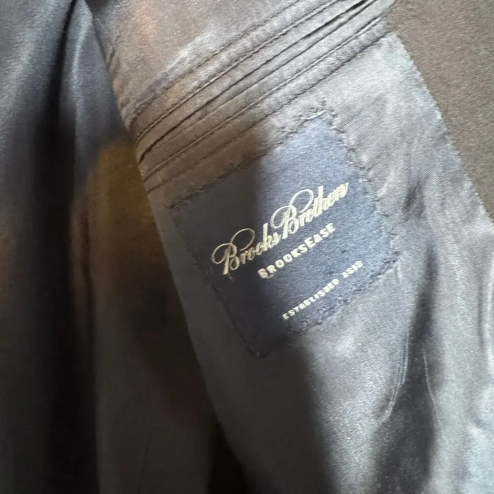 Brooks Brothers Brooksease 45L Black Wool 2 Button Blazer Jacket